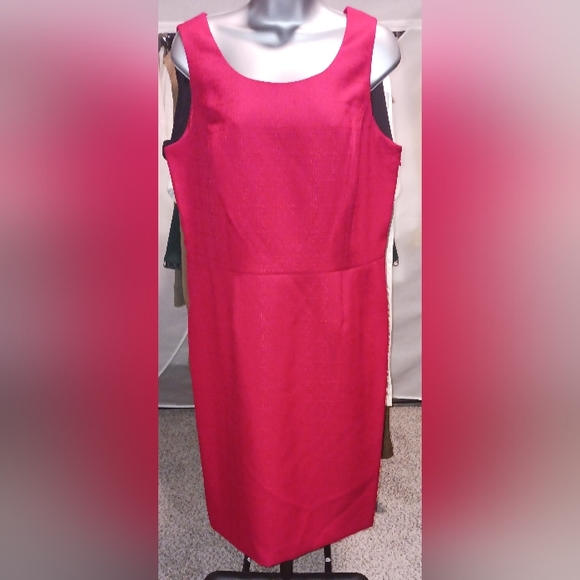 Red Dress Suit - Picture 1 of 6